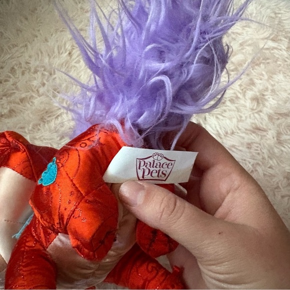 Disney Princess Palace Pets Whisker Haven Aurora’s Fox Metallic Orange Nuzzles - Picture 5 of 5